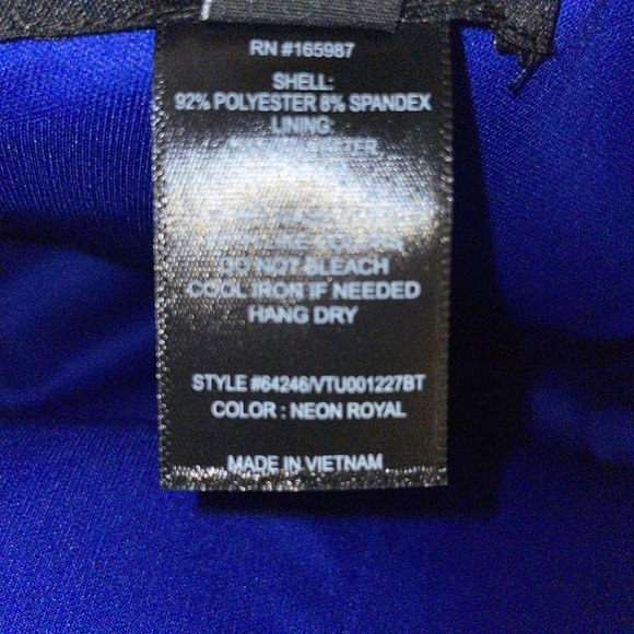 Velvet Fleur Elegant Blue Sleeveless Dress - Picture 4 of 4